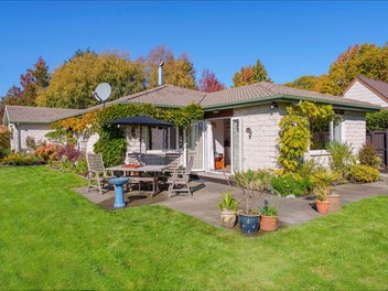 5 Lodge Place, Ilam, Christchurch