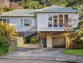 23 Frederick Street, Tawa, Wellington