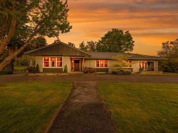 48 Paraekaretu Street, Hunterville, Hunterville