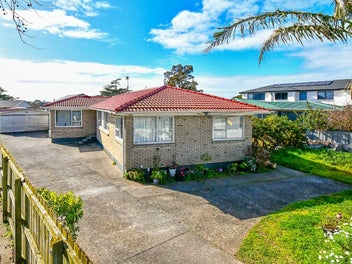 657 Massey Road, Mangere, Auckland