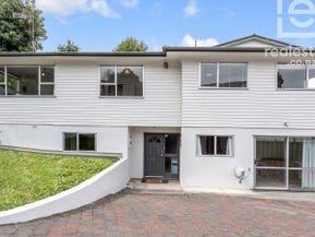 1/3 Pohutukawa Avenue, Shelly Park, Auckland