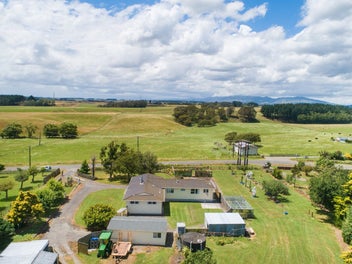 731 Stoney Creek Road, Bunnythorpe, Palmerston North