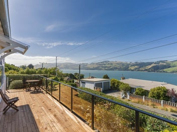 11 Monowai Road, Ravensbourne, Dunedin