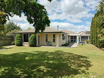 2 Waldron Place, Clyde, Clyde