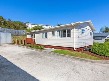 60A Leicester Street, Cannons Creek, Porirua