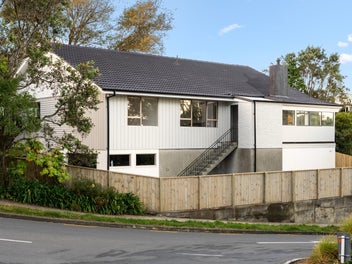 2 John Sims Drive, Broadmeadows, Wellington