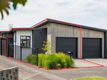 2/2 English Street, St Andrews, Hamilton