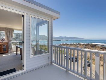 134A The Esplanade, Houghton Bay, Wellington