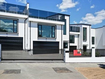 2/1 Palmerston Street, Hamilton Central, Hamilton