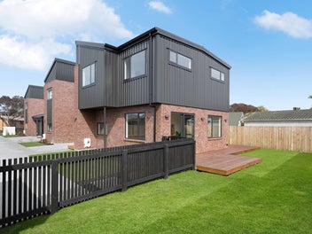 3/13 Pulham Crescent, Queenwood, Hamilton