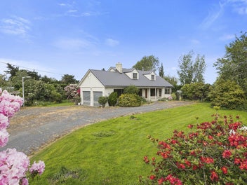 14 Poplar Road East, Henley, Mosgiel