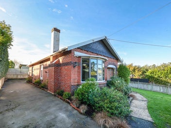 10 Huia Street, Saint Leonards, Dunedin