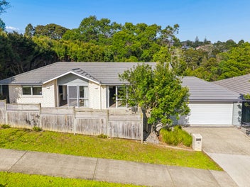 132 Glendhu Road, Bayview, Auckland