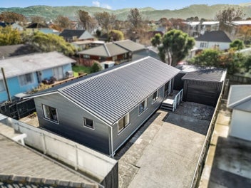 2/219 Naenae Road, Naenae, Lower Hutt