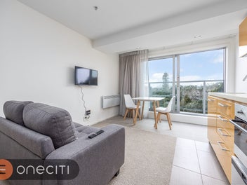 8D/14 Upper Queen Street, Newton, Auckland