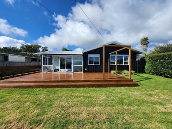 8 Hussey Street, Oakura, Oakura
