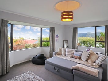 32A Outram Grove, Kelson, Lower Hutt