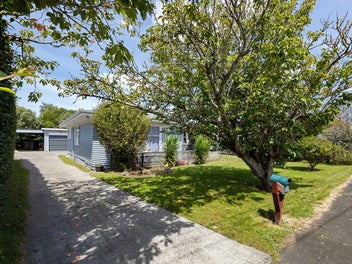 17 Charles Crescent, Beerescourt, Hamilton