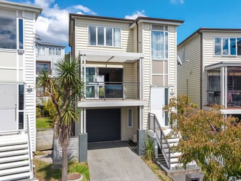6 Panakenake Way, Flat Bush, Auckland