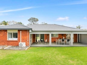 18 Sean Fitzpatrick Place, Papatoetoe, Auckland