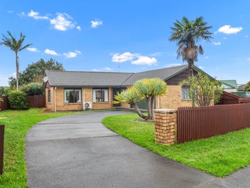 32 Davington Way, Burswood, Auckland