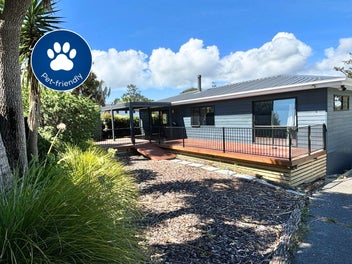 209 Whangaparaoa Road, Red Beach, Whangaparāoa