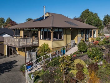 2 Lionel Place, Mapua