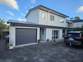 138A White Swan Road, Mount Roskill, Auckland