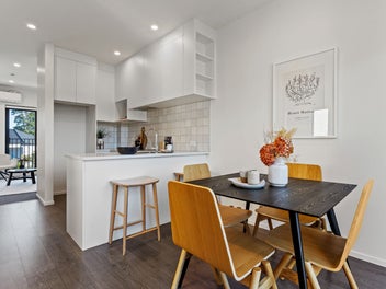4/28 Westgate Drive, Westgate, Auckland