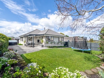 1/34 PATONS RD, Howick, Auckland