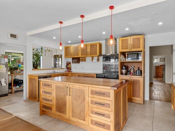 14 Te Arai Point Road, Te Arai, Wellsford