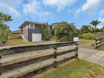 57 Ruakaka Beach Road, Ruakaka