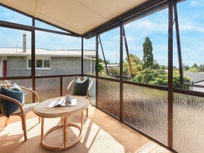 1/17 Cawthron Crescent, Annesbrook, Nelson