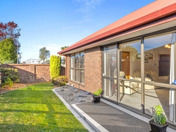 1/49 Division Street, Riccarton, Christchurch
