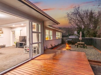 39 Mountbatten Grove, Clouston Park, Upper Hutt