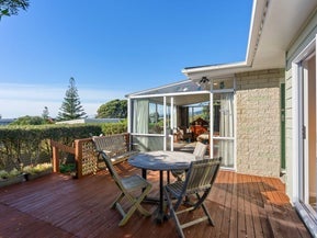 49 William Street, Waikanae Beach, Waikanae