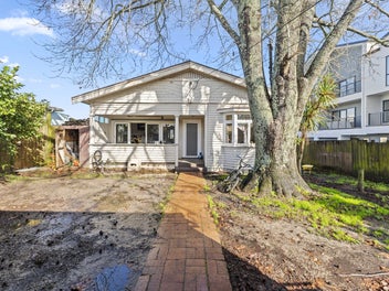 4050 Great North Road, Glen Eden, Auckland