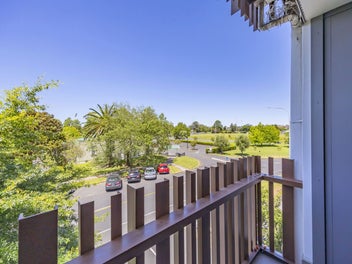 506/22 Library Lane, Albany, Auckland