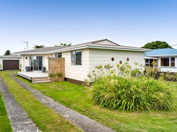 4 Fitzgerald Avenue, Kaponga, Hāwera