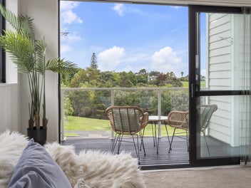 20 Atalanta Way, Beachlands, Auckland