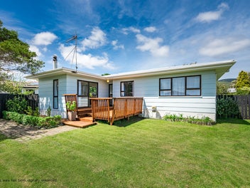 23 Linwood Drive, Paraparaumu