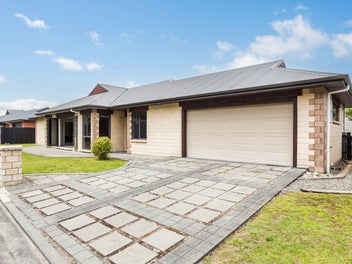 9 Cottle Heath Close, Manor Park, Lower Hutt