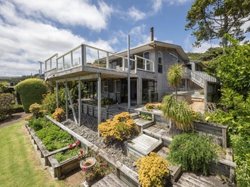 37 Rayner Road, New Lynn