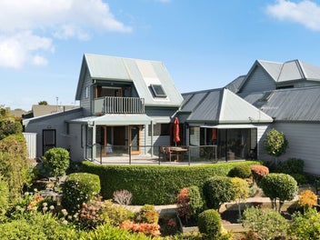 4/100 Beerescourt Road, Beerescourt, Hamilton