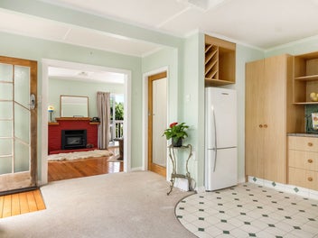 3D Wallace Place, Westown, New Plymouth