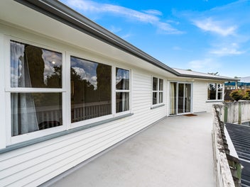 8 Memorial Drive, Parahaki, Whangarei