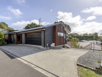58B Lorna Street, Lynmouth, New Plymouth