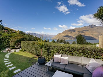 17C Arawata Terrace, Fernhill, Queenstown