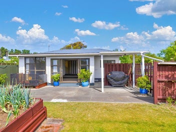 20 Holton Road, Amberley, Amberley