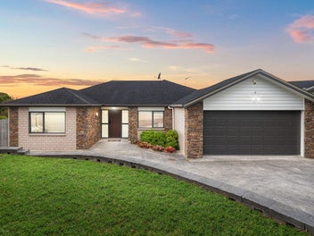 83 Lake Panorama Drive, Henderson Valley, Auckland
